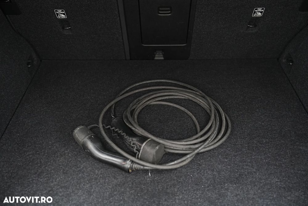 Volvo XC 40 T5 Recharge DKG RDesign Expression - 33