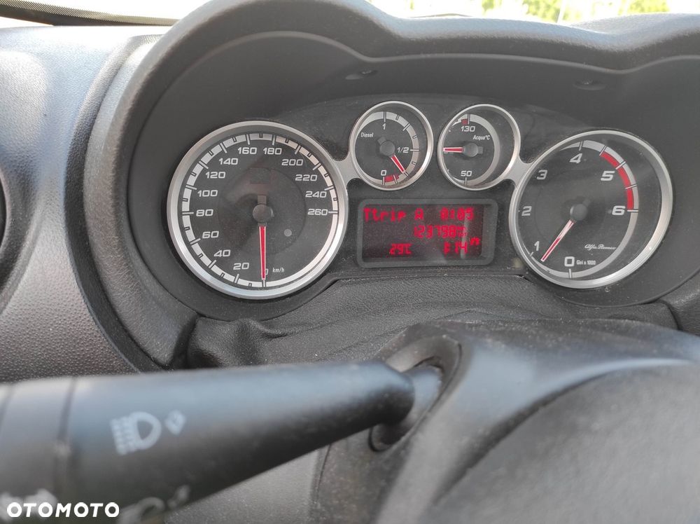 Alfa Romeo Mito 1.3 JTDM Distinctive - 3