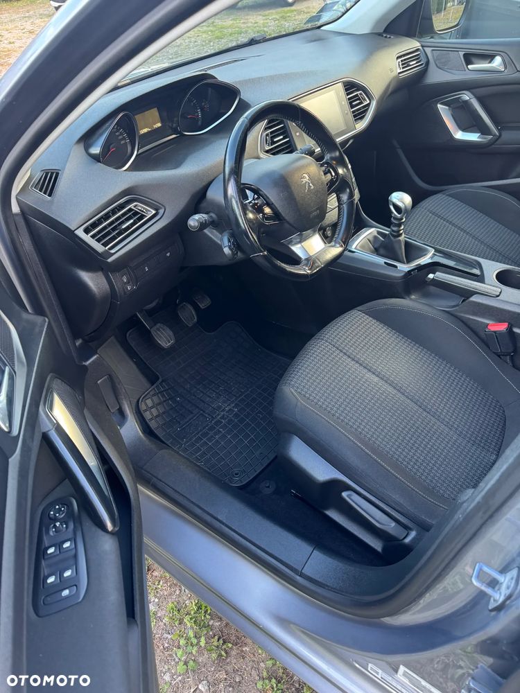 Peugeot 308 1.2 PureTech GPF Active Pack Business S&S - 18