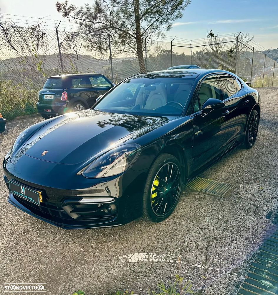 Porsche Panamera 4 E-Hybrid - 7