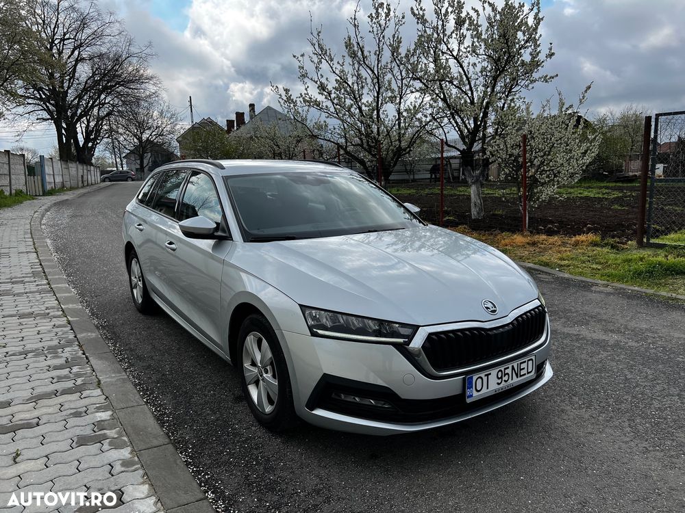 Skoda Octavia 2.0 TDI DSG Style - 1
