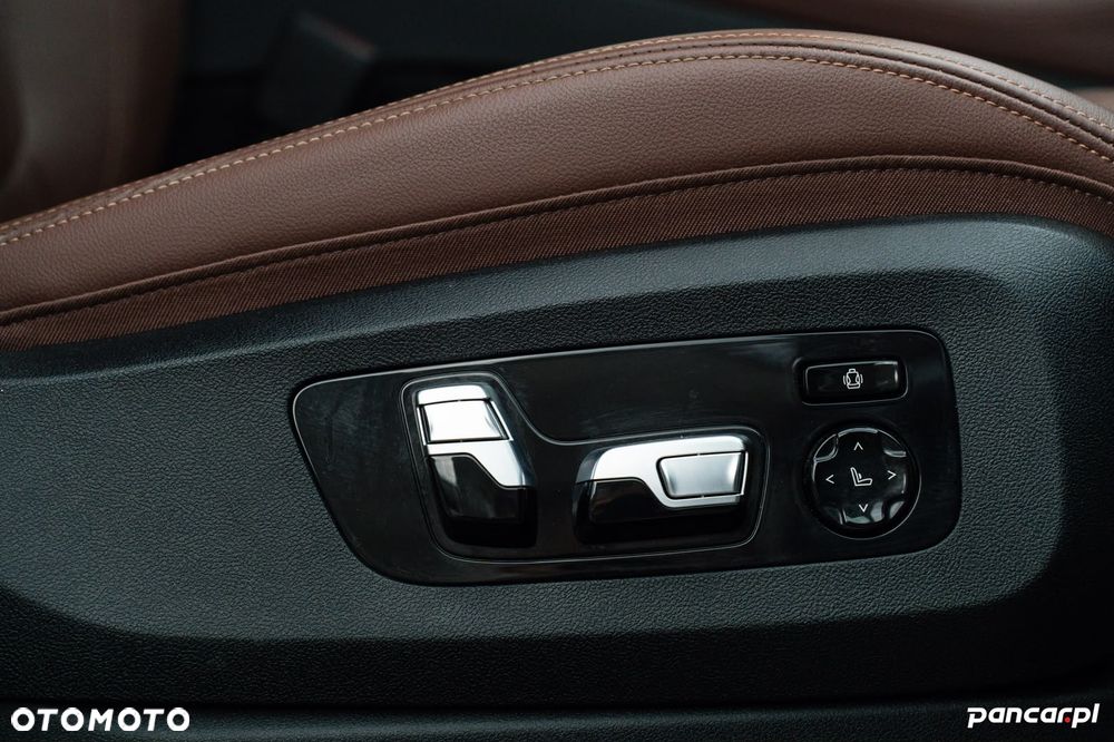 BMW X5 xDrive45e - 39