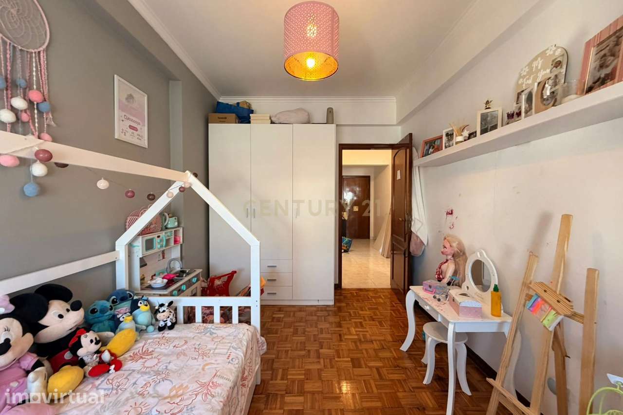 Apartamento T2 em Vialonga com Vista para o Rio - Grande imagem: 5/23