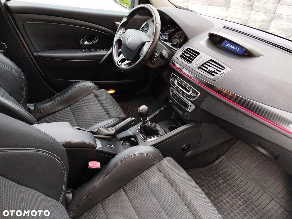 Renault Megane 1.2 16V TCE Energy Bose Edition - 6
