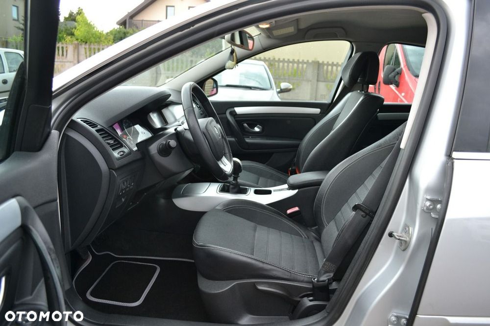 Renault Laguna - 6