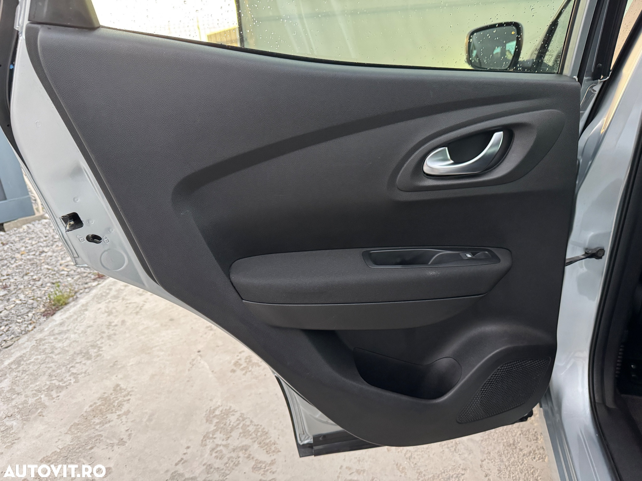 Renault Kadjar TCe 140 EDC GPF BUSINESS EDITION - 25