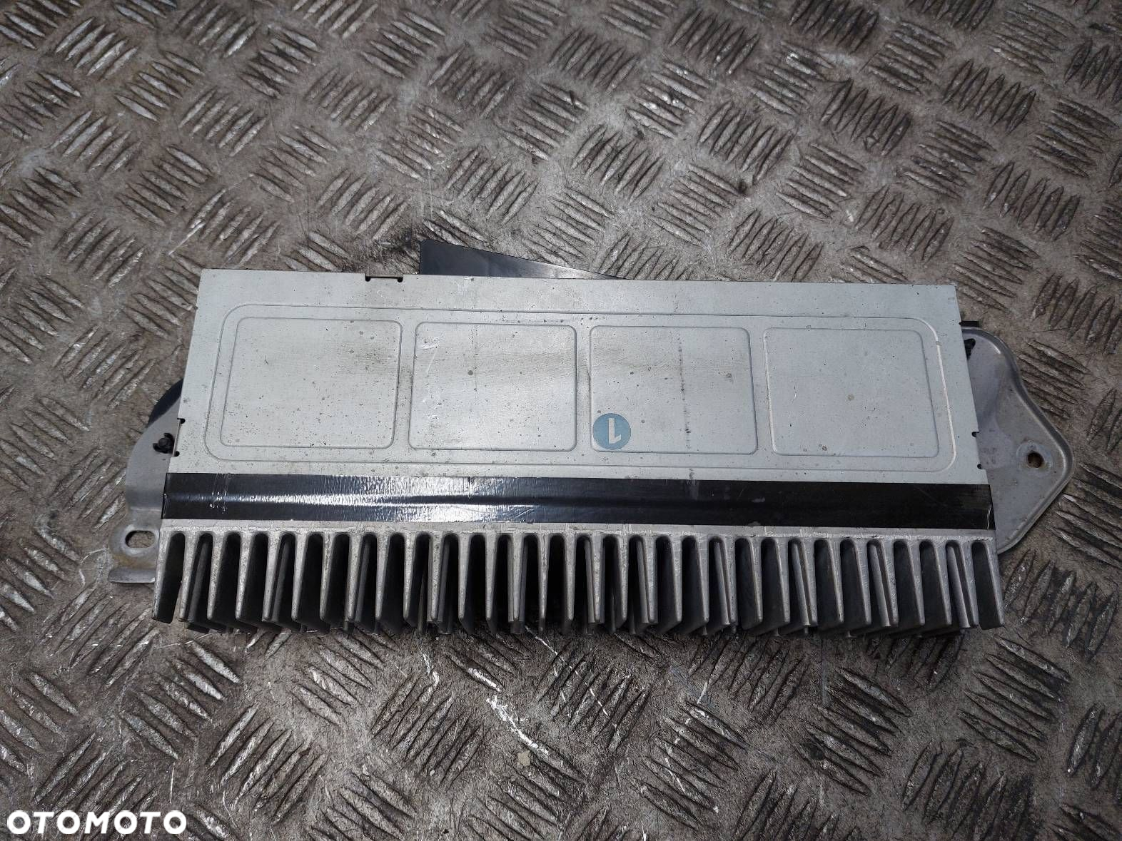 WZMACNIACZ AUDIO LEXUS IS II 86280-53110 - 3