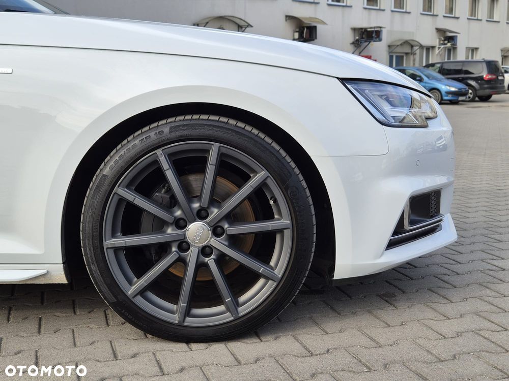 Audi A4 Limousine 2.0 TDI Quattro Sport S tronic - 11