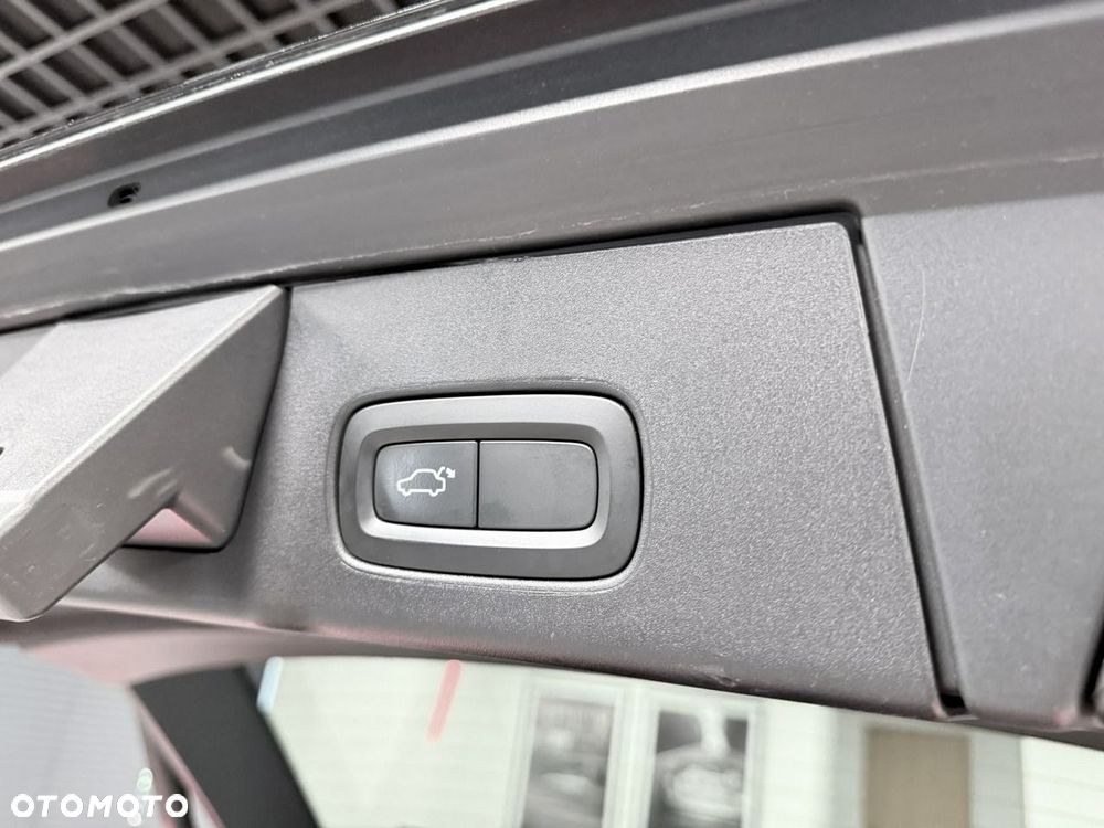 Volvo V90 B5 D AWD Geartronic RDesign - 30