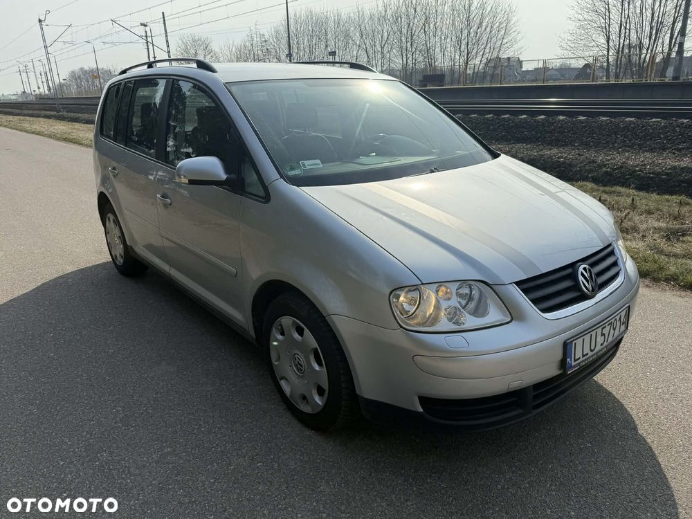 Volkswagen Touran 2.0 TDI DPF Trendline - 1