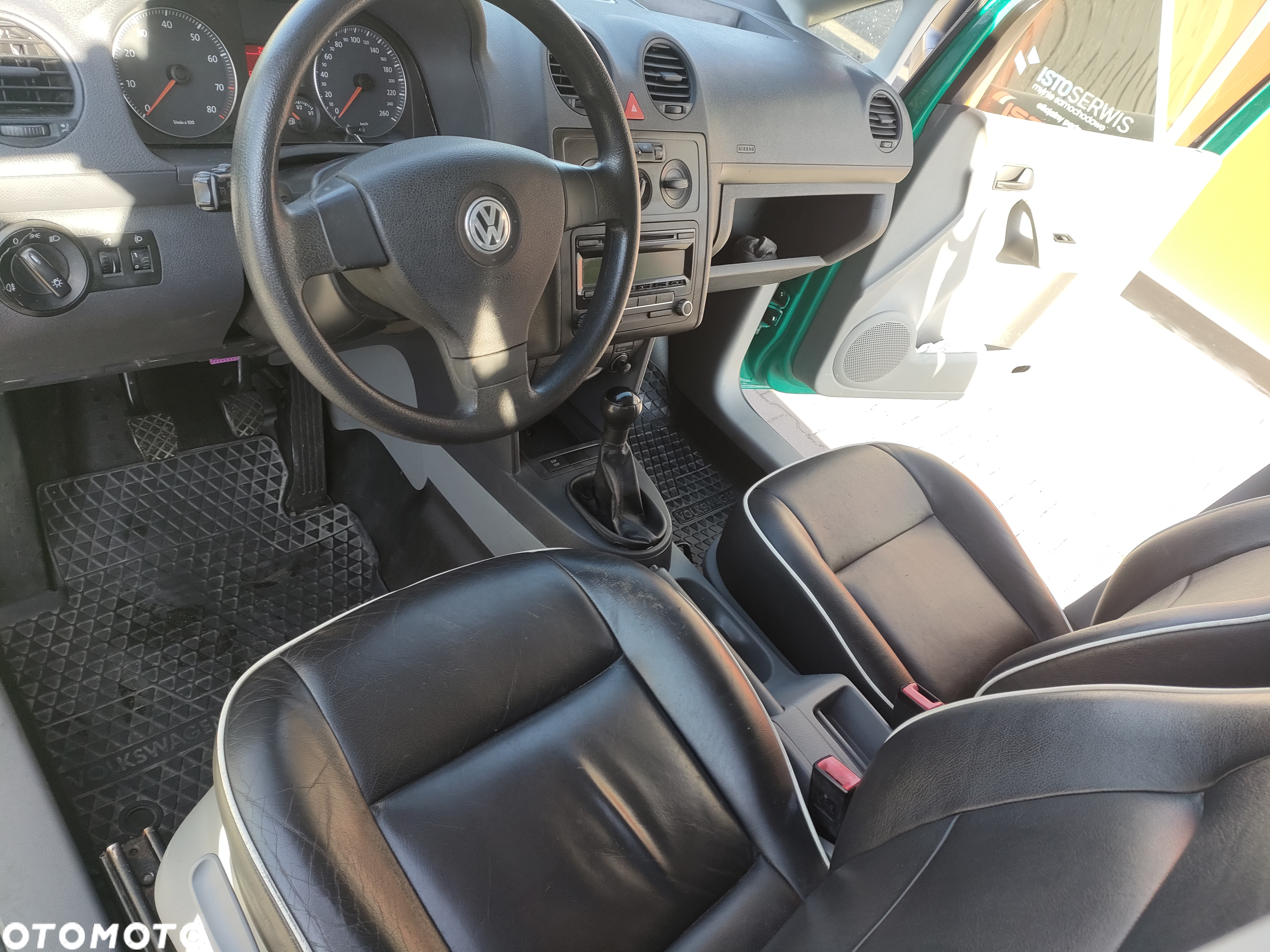 Volkswagen Caddy - 11