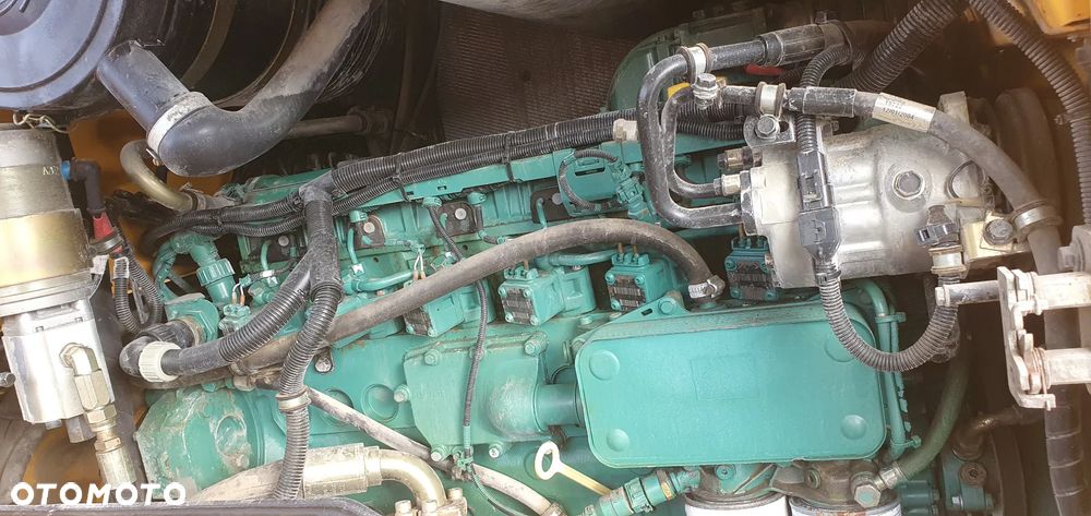 Volvo L60E - 9