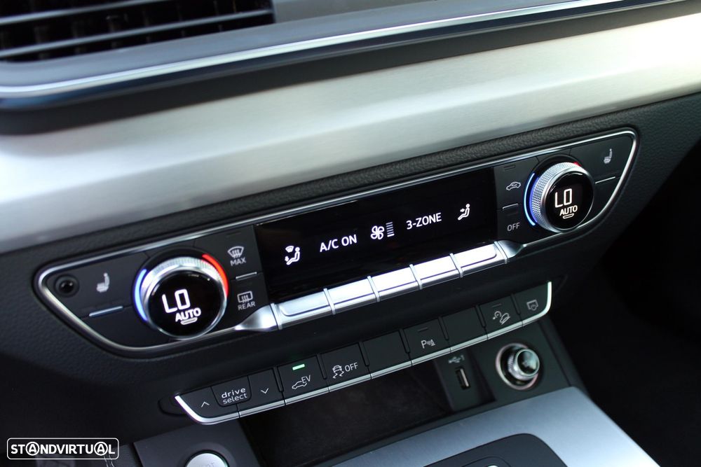Audi Q5 55 TFSIe quattro S line S tronic - 26