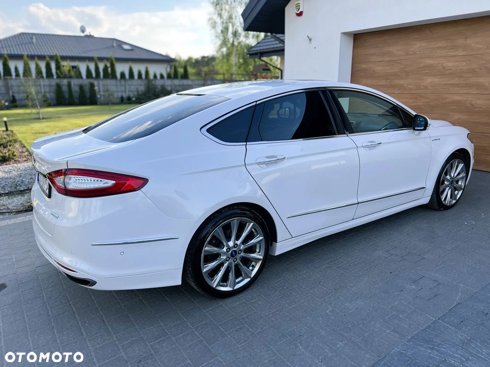 Ford Mondeo - 4