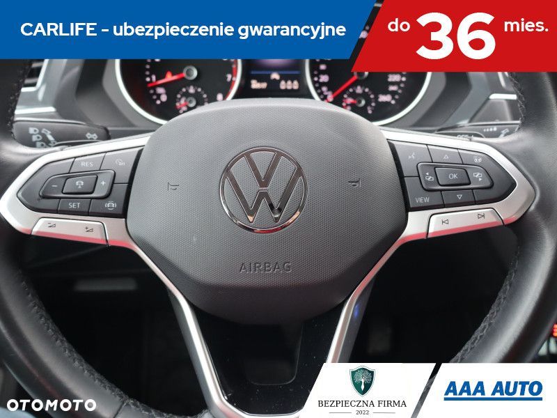 Volkswagen Tiguan - 19