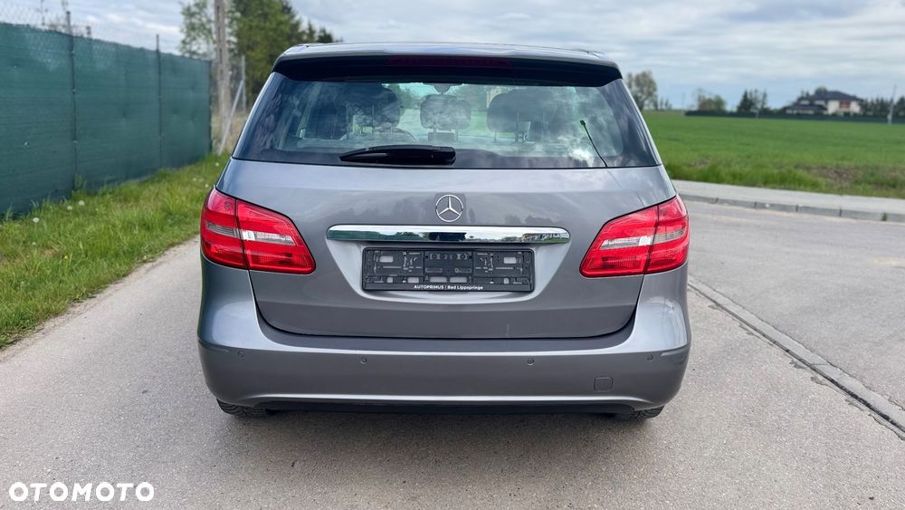 Mercedes-Benz Klasa B 180 (CDI) d 7G-DCT Style - 10