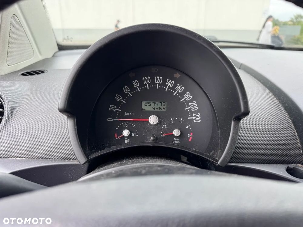 Volkswagen New Beetle 1.9 TDI - 15