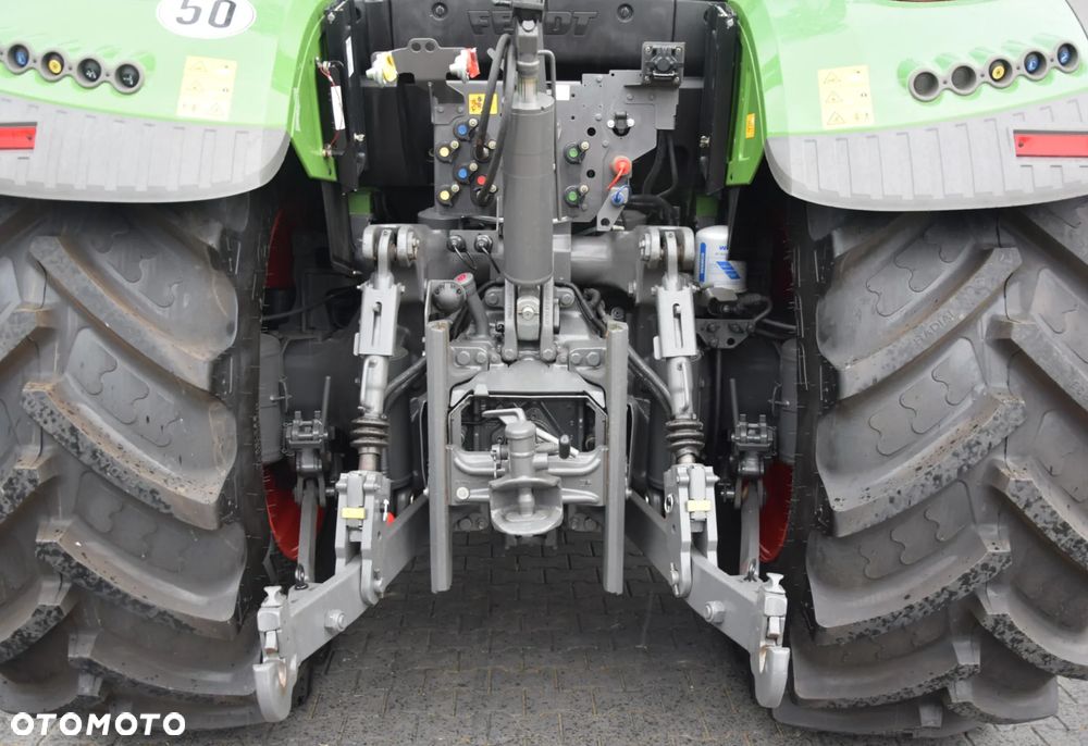 Fendt 724 Vario - 11
