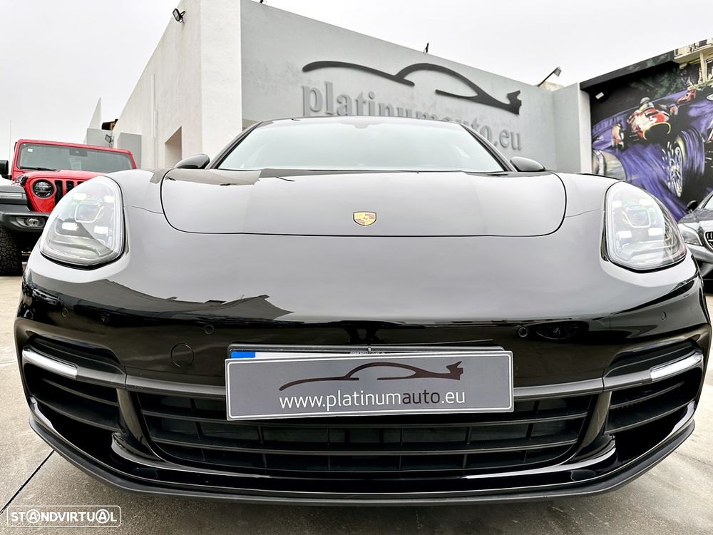 Porsche Panamera 4 E-Hybrid - 60