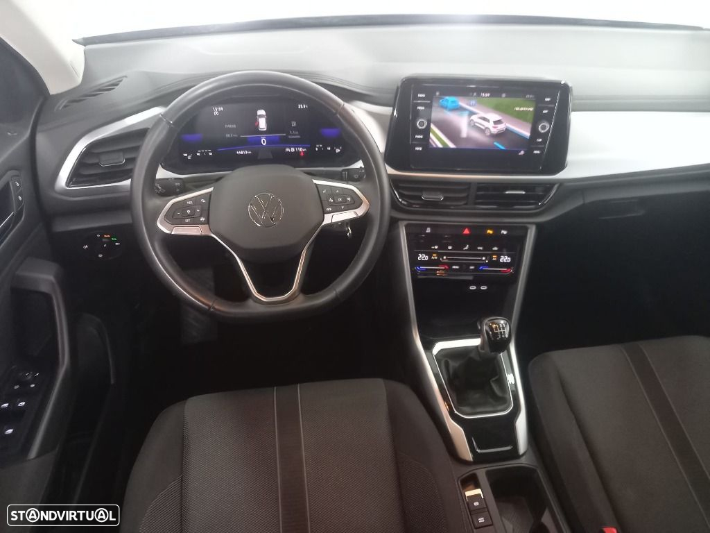 VW T-Roc 1.0 TSI Urban - 15