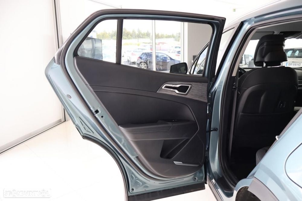 Kia Sportage 1.6 T-GDI Drive - 17