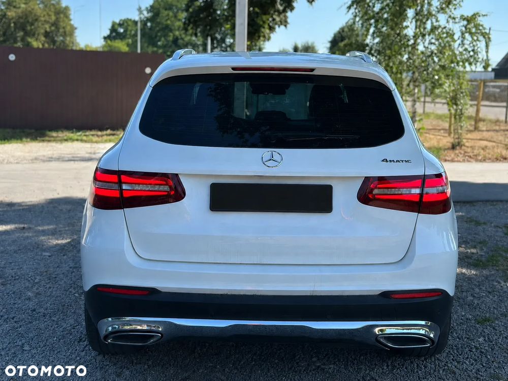 Mercedes-Benz GLC 300 4-Matic - 8