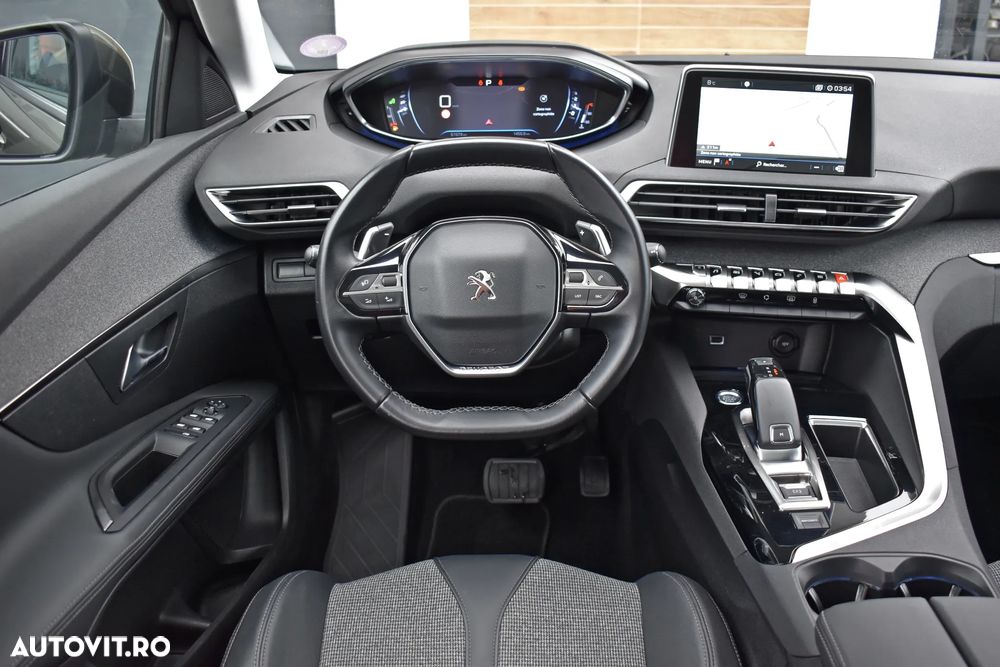 Peugeot 3008 PureTech 130 Stop & Start GPF EAT8 Allure Business-Paket - 6