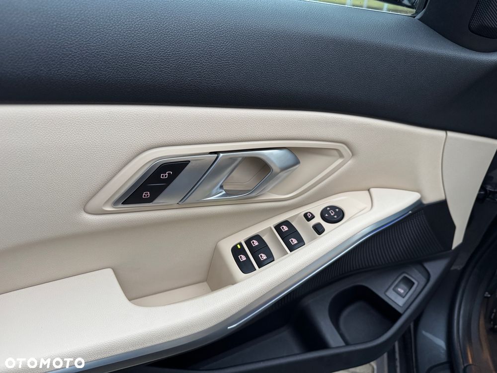 BMW Seria 3 316d Advantage - 20
