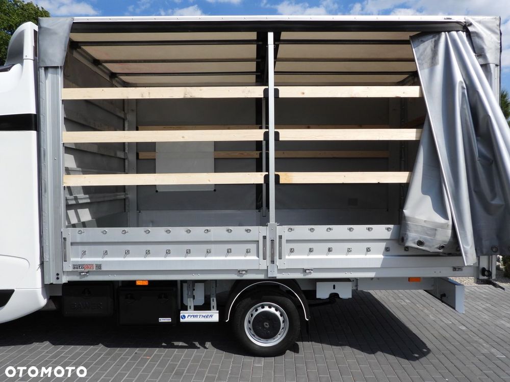 Renault MASTER PLANDEKA 8 PALET WEBASTO TEMPOMAT LEDY PNEUMATYKA KLIMATYZACJA  165KM - 23