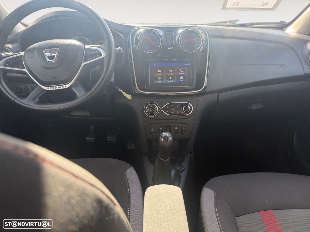 Dacia Logan MCV 0.9 TCe Stepway - 10