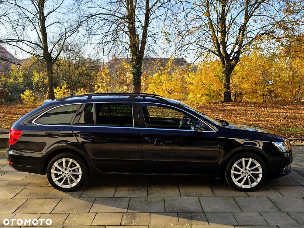 Skoda Superb 2.0 TDI Exclusive - 7