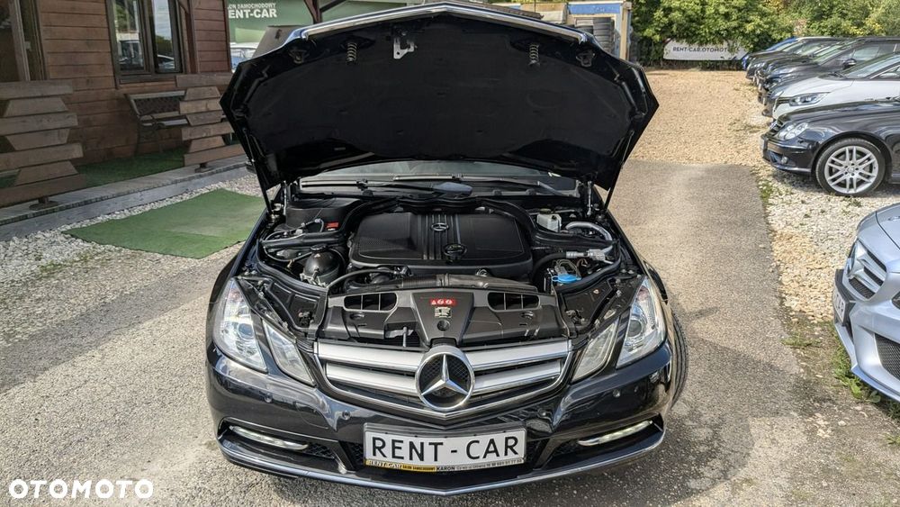 Mercedes-Benz Klasa E - 32