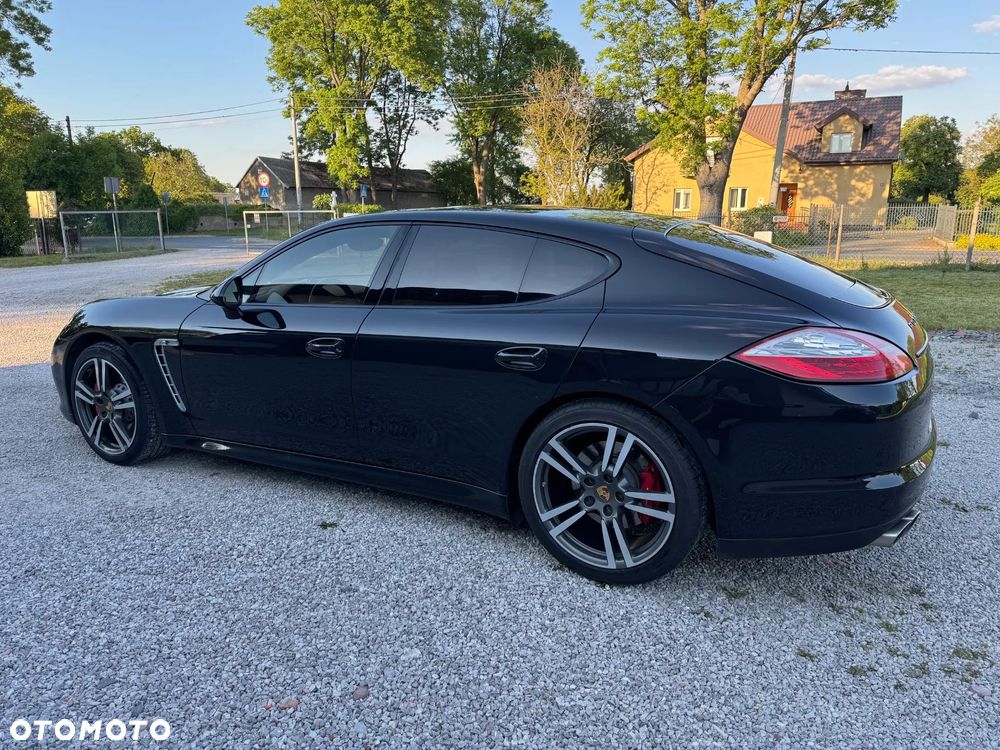 Porsche Panamera - 5