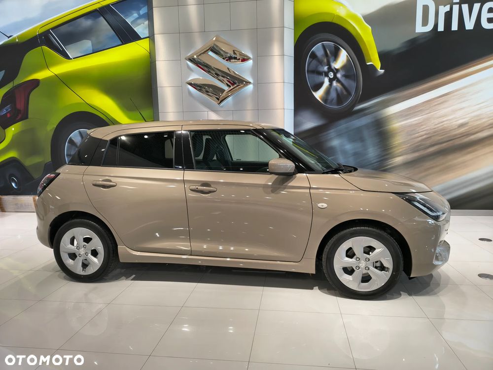 Suzuki Swift 1.2 Dualjet SHVS Premium Plus - 4