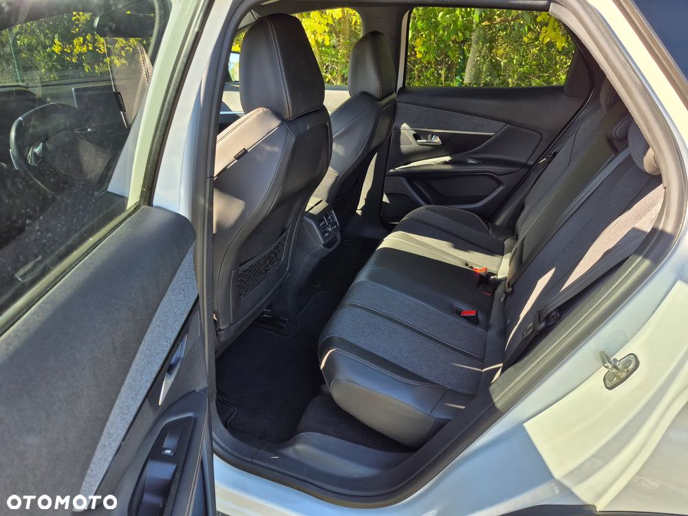 Peugeot 3008 BlueHDi 120 EAT6 Stop & Start Allure - 14