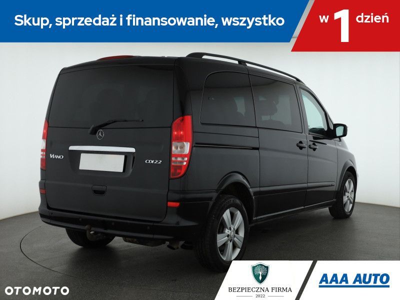 Mercedes-Benz Viano - 6