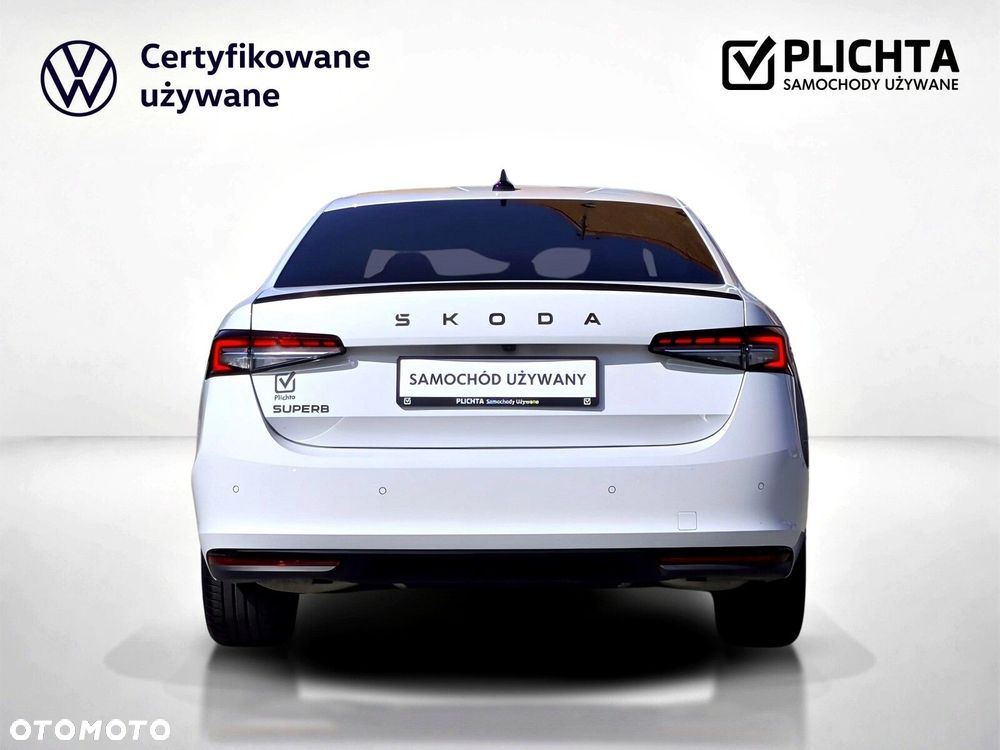 Skoda Superb 2.0 TSI Sportline DSG - 5