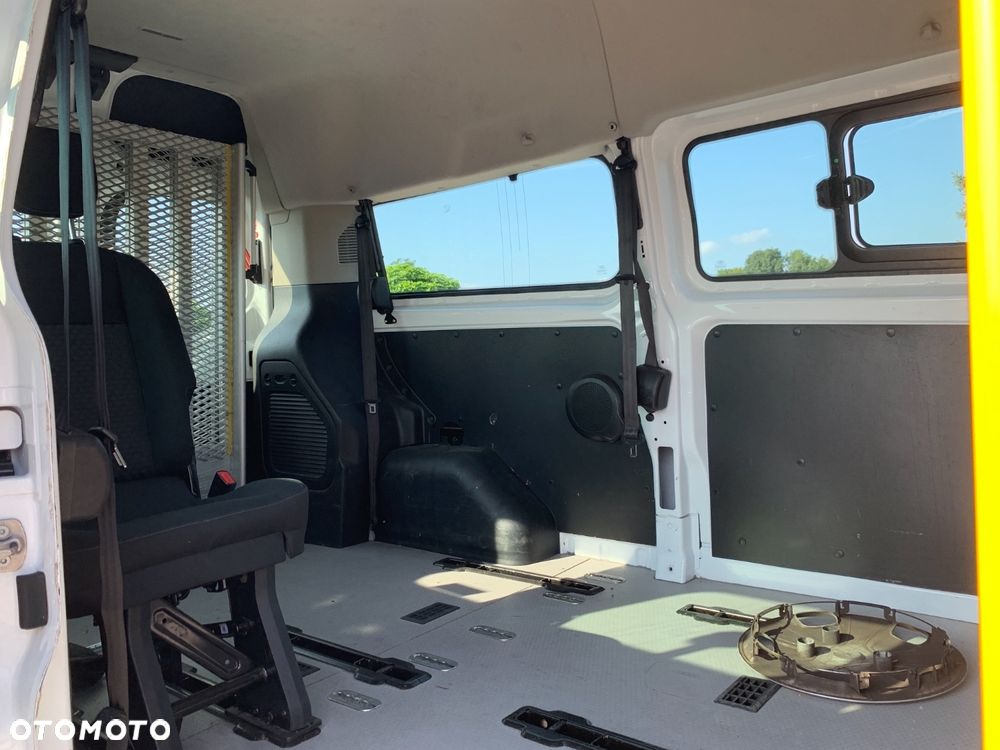 Ford Transit Custom L2H2 PKW VA MH Trend - 13