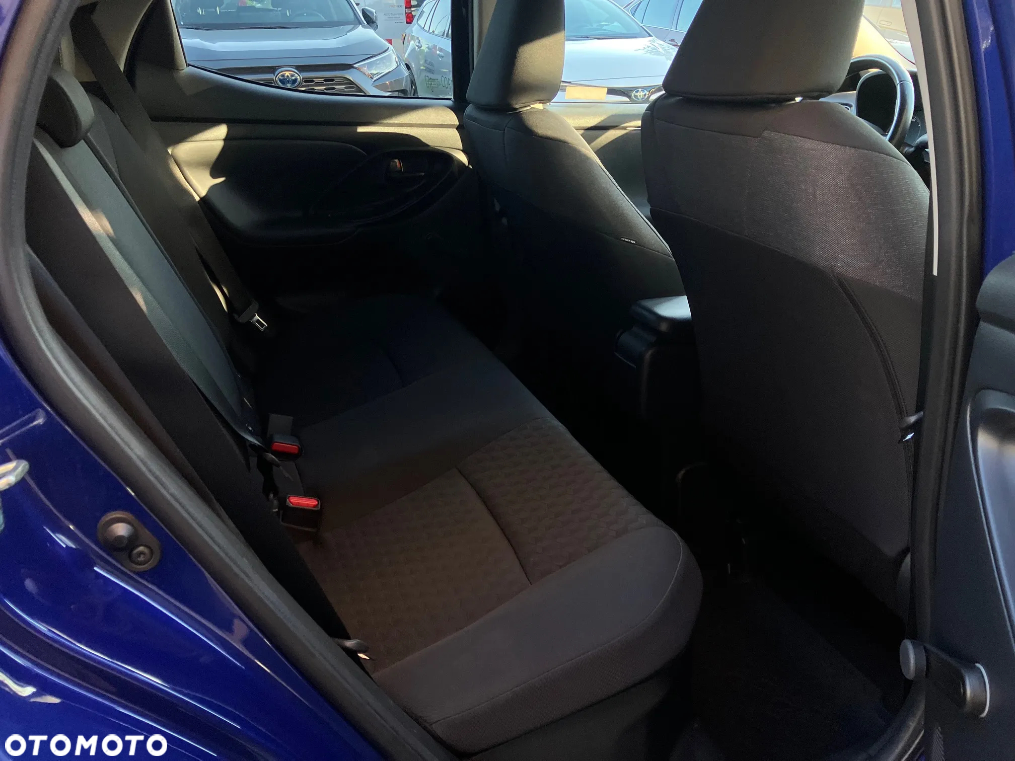 Toyota Yaris Hybrid 1.5 Comfort - 16