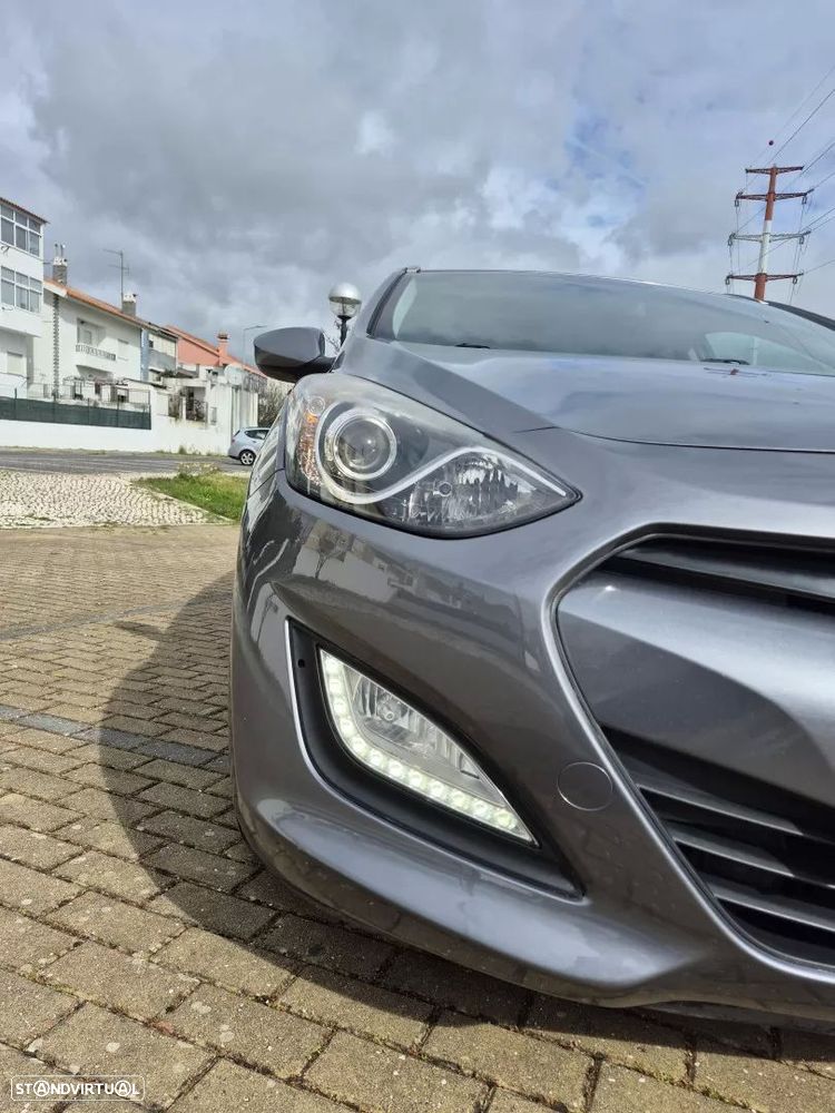 Hyundai i30 SW 1.4 CRDi Blue Active - 11