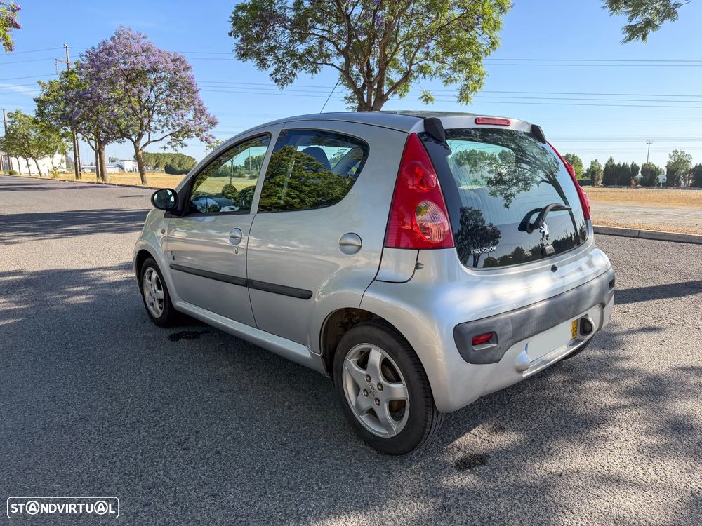 Peugeot 107 1.0 Black&Silver - 2