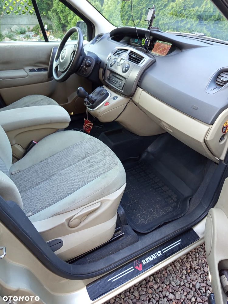 Renault Grand Scenic - 7