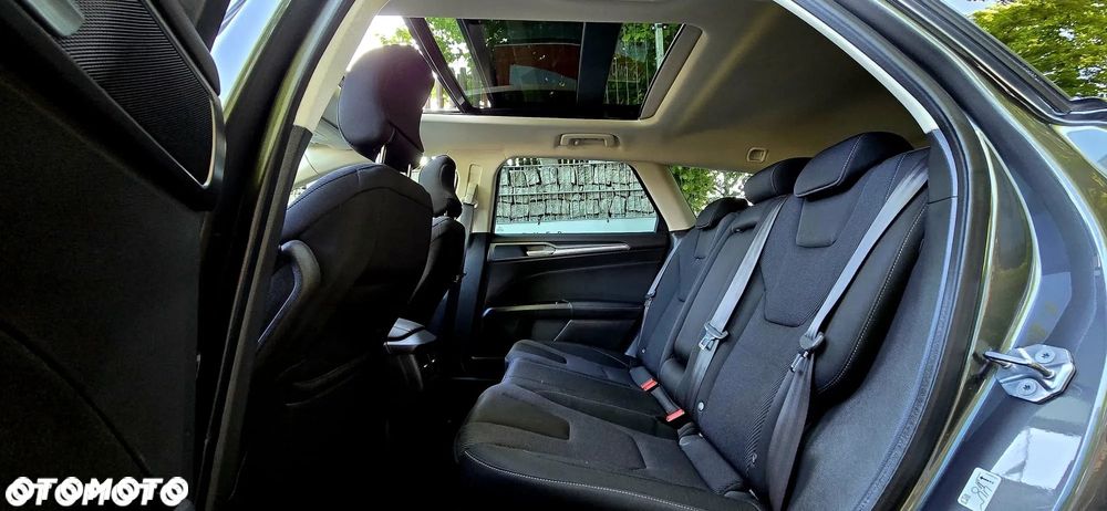 Ford Mondeo 2.0 TDCi Titanium - 18