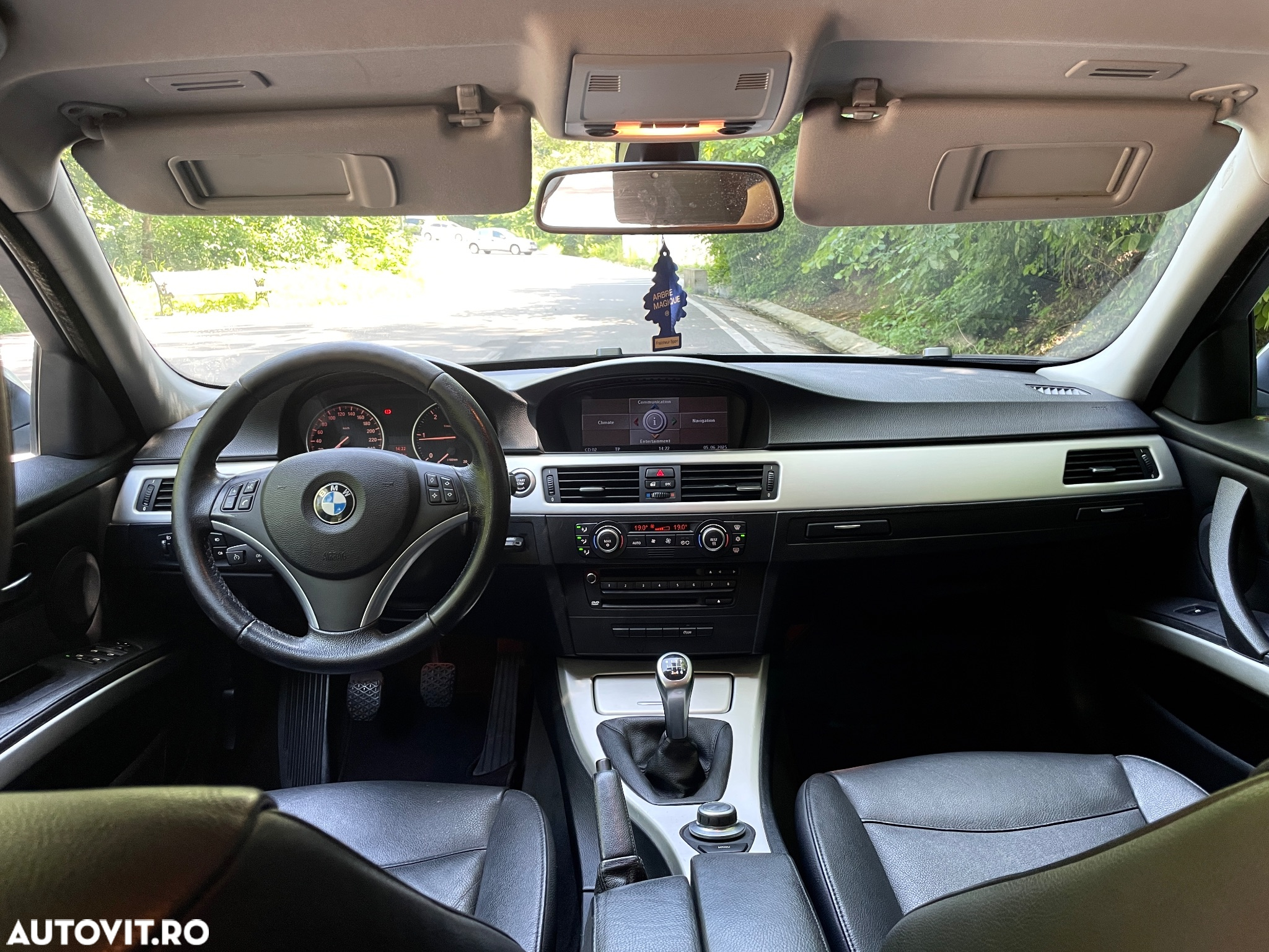 BMW Seria 3 320d - 6