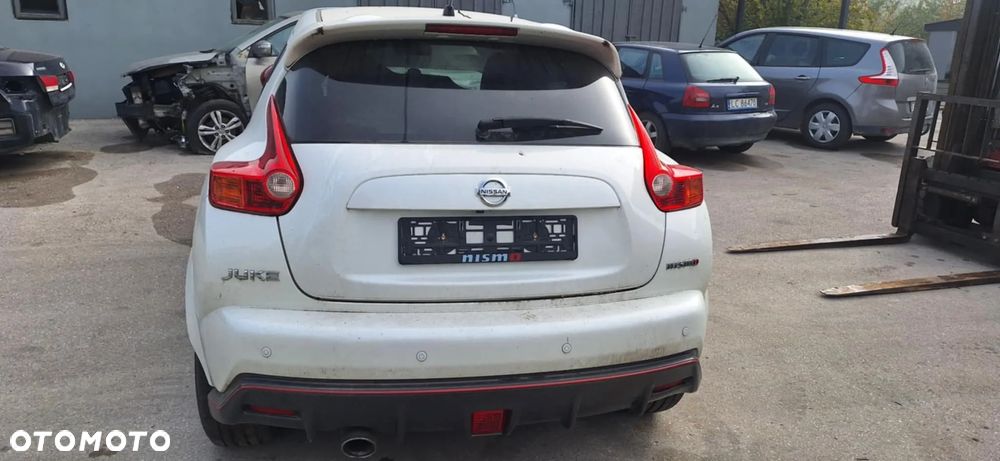 NISSAN JUKE QAB X pas tył podłoga wanna - 1