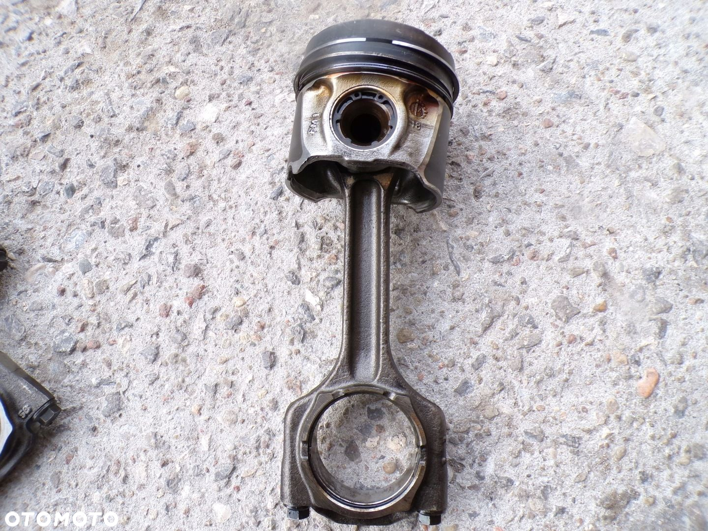 TŁOK KORBOWÓD ALFA ROMEO STELVIO GIULIA JEEP WRANGLER 2.2 MJET 55283769 - 2