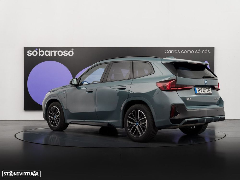 BMW X1 xDrive25e Pack Desportivo M - 4