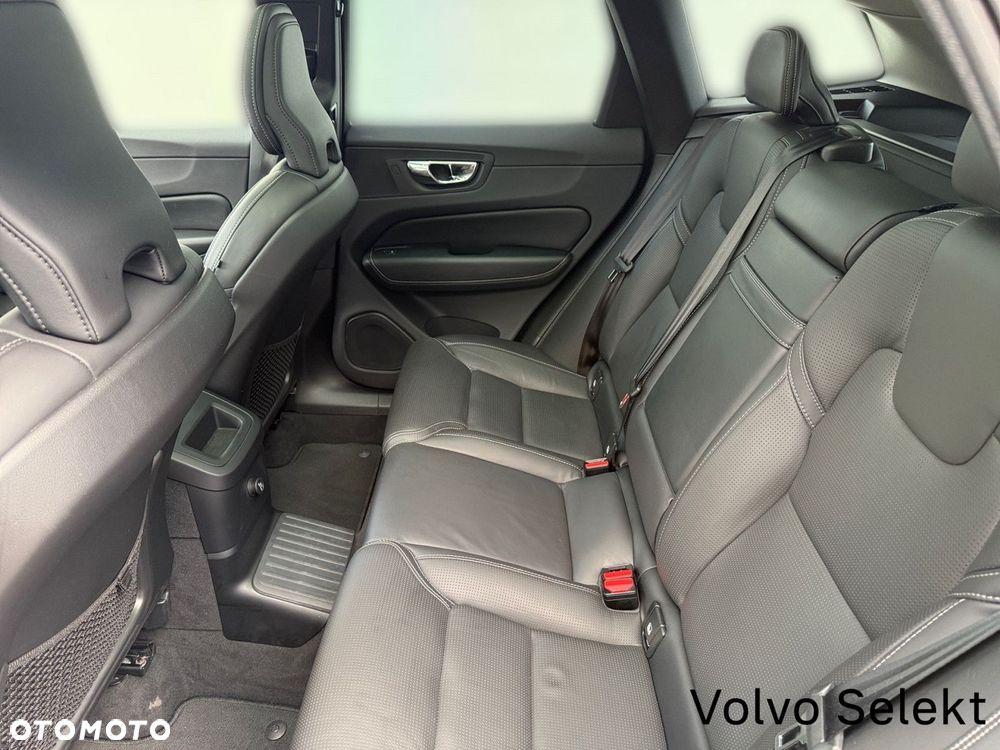 Volvo XC 60 - 22