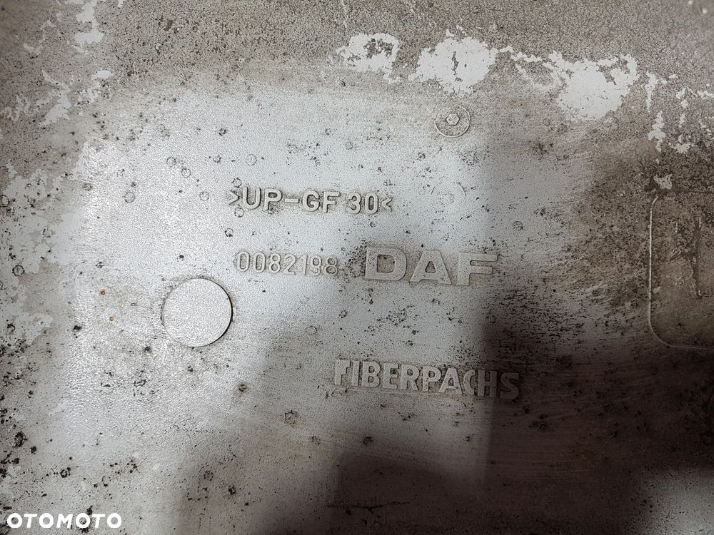 DAF 65 75 85 CF Przedłużenie kabiny stopnicy nadkole PRAWE KRÓTKA KABINA - 3