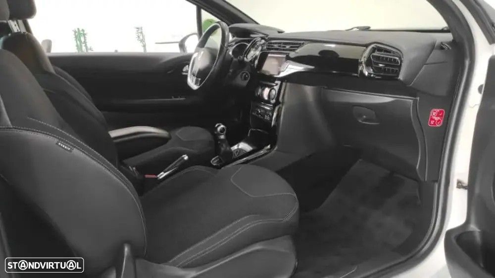 Citroën DS3 1.6 HDi Airdream So Chic - 22